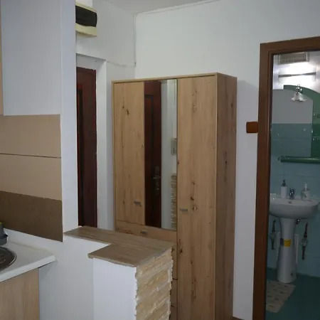 Agatha 26 Apartment